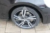 2017 Volvo V40