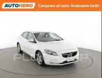 2017 Volvo V40