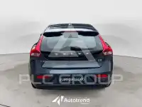 2017 Volvo V40