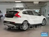 2017 Volvo V40