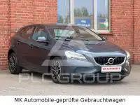 2017 Volvo V40
