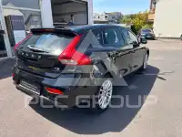 2017 Volvo V40