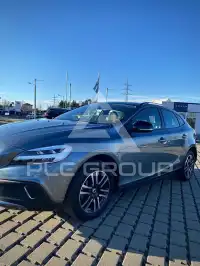 2017 Volvo V40