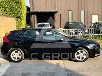 2017 Volvo V40