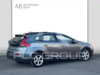 2017 Volvo V40