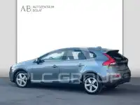 2017 Volvo V40