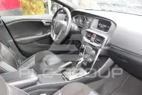 2017 Volvo V40