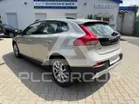 2017 Volvo V40