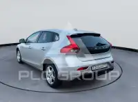 2017 Volvo V40