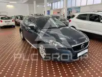 2017 Volvo V40