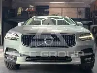 2017 Volvo V90