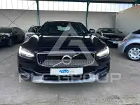2017 Volvo V90