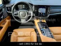 2017 Volvo V90