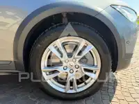 2017 Volvo V90
