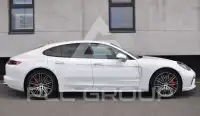 2017 Porsche Panamera