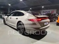 2017 Porsche Panamera