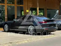 2017 Porsche Panamera