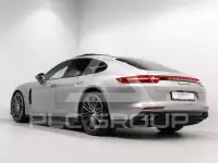 2017 Porsche Panamera