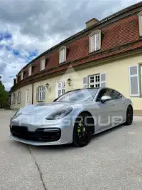 2017 Porsche Panamera