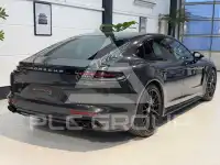 2017 Porsche Panamera