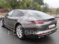 2017 Porsche Panamera