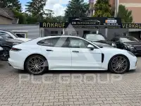 2017 Porsche Panamera