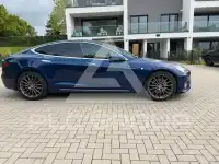 2017 Tesla Model S