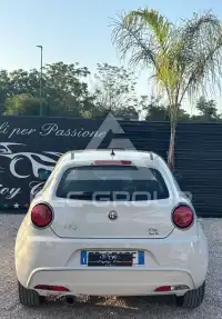 2017 Alfa Romeo Mito