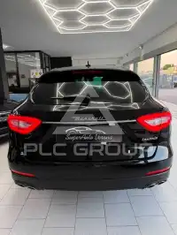 2017 Maserati LEVANTE