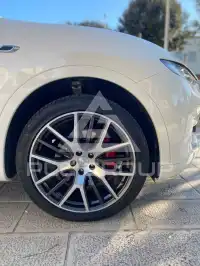 2017 Maserati LEVANTE