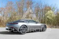 2017 Aston Martin DB11
