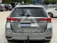2017 Toyota AURIS