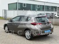 2017 Toyota AURIS