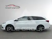 2017 Toyota AURIS