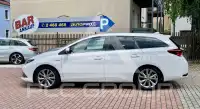 2017 Toyota AURIS