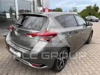 2017 Toyota AURIS