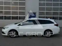 2017 Toyota AURIS