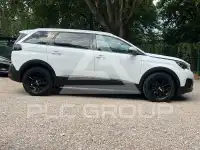 2017 Peugeot 5008