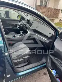 2017 Peugeot 5008