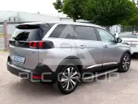 2017 Peugeot 5008