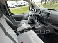 2017 Peugeot Traveller