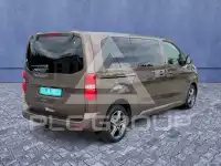 2017 Peugeot Traveller