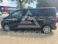 2017 Peugeot Traveller