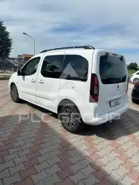 2017 Peugeot Partner