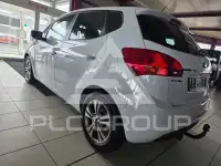 2017 KIA Venga