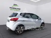 2017 KIA Venga
