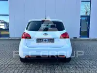 2017 KIA Venga