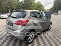 2017 KIA Venga