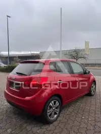2017 KIA Venga