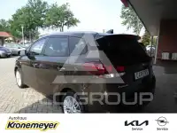 2017 KIA Carens